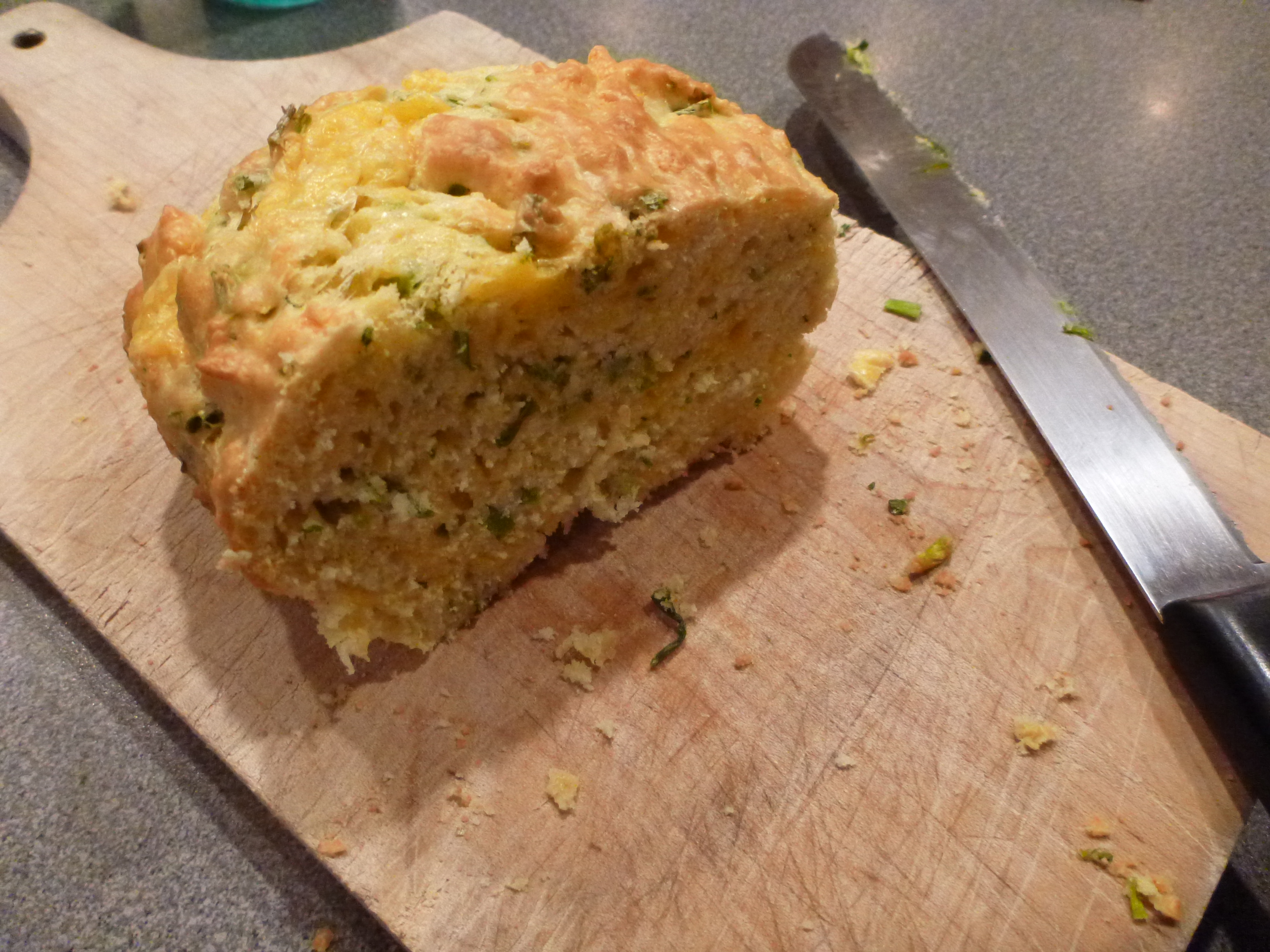 Cheddar Cheese and Chive Bread
