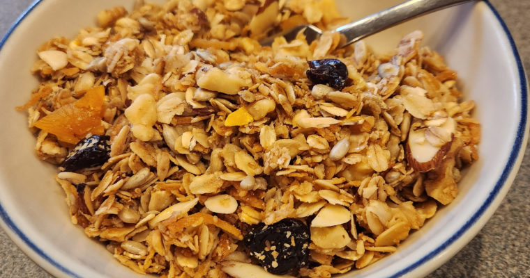 Fruit and Nut Granola